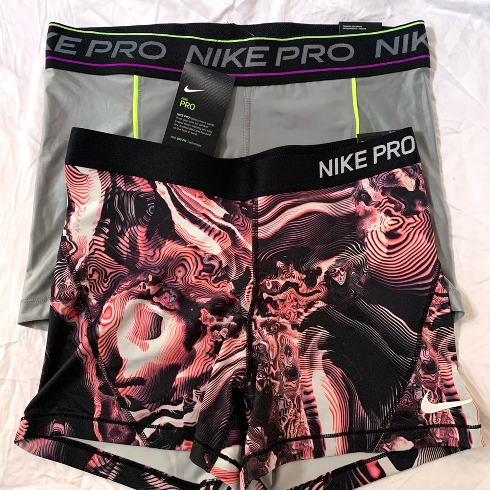 Nike Pro 2 Short Bundle in Gray and Marble Pink Size XL